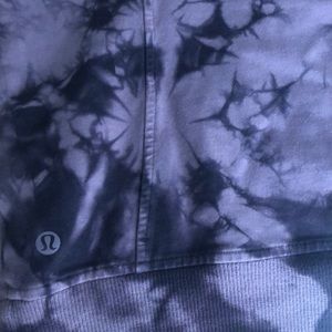Lululemon pullover